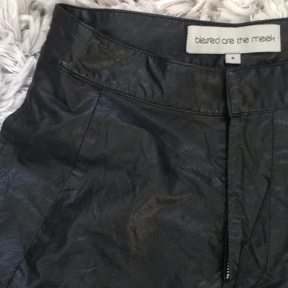 Bless’ed are the meek “Construct Shorts” - Picture 2 of 8